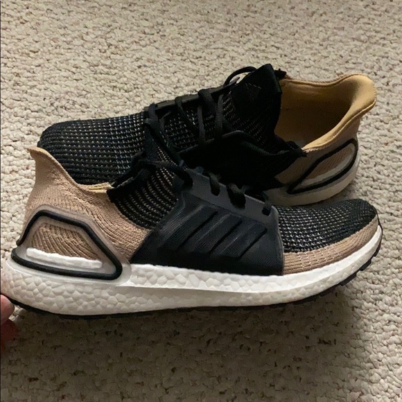 tan ultra boost 19